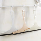 Efficient car mirror wiper for clear reflections